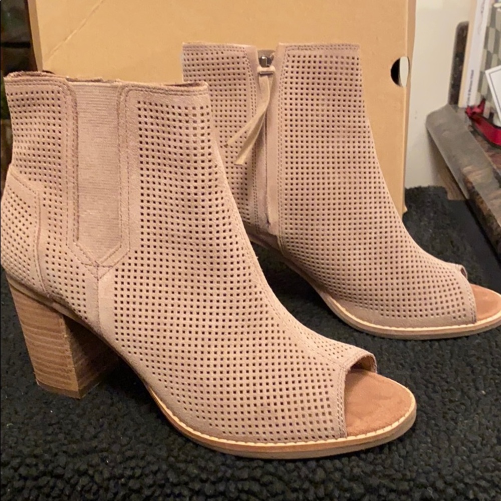 TOMS suede peep toe